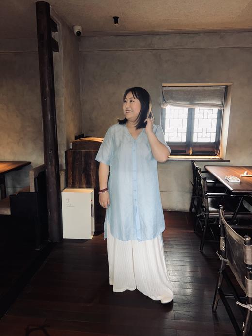 【群内福利】【开襟衬衫】邂逅低饱和薰衣草紫，温柔沉静，后背「薄背」立体抽褶温柔包容肩背，视觉显薄 商品图5