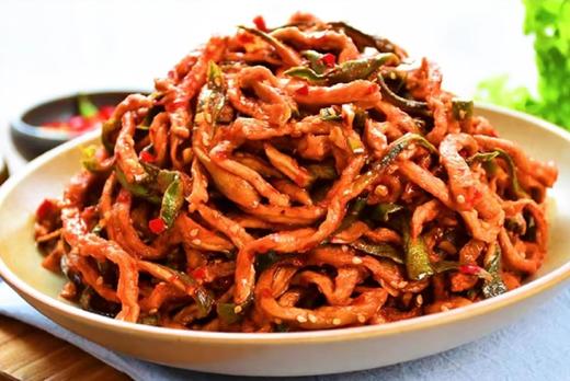 ✅【还口以朝鲜族拌萝卜条】正宗朝鲜族风味，酸辣爽口，😋 脆嫩萝卜条，👋手工腌制，口感嘎嘣脆🤩 ✅韩式经典配方，鲜辣入味，越嚼越香 商品图5