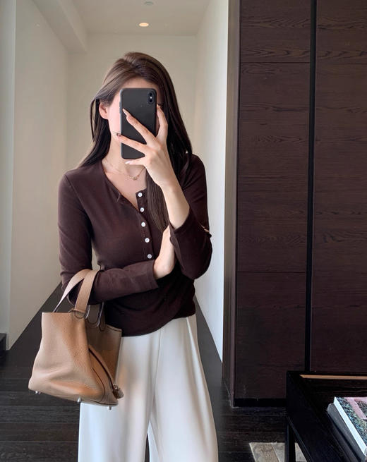 直发【9799】 时髦亨利领~天丝羊毛显瘦长袖t恤 商品图2