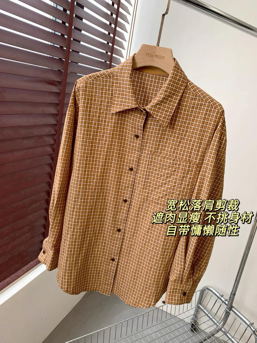 直发【JS3693463】显白姜黄格纹~ ◆慵懒风 100%棉 宽松版翻领落肩袖衬衫 商品图7