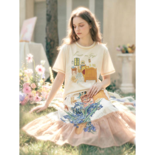 两三事梵高文艺闲庭画叙2026夏季新款复古印花绣线装饰短袖t恤女 商品图3