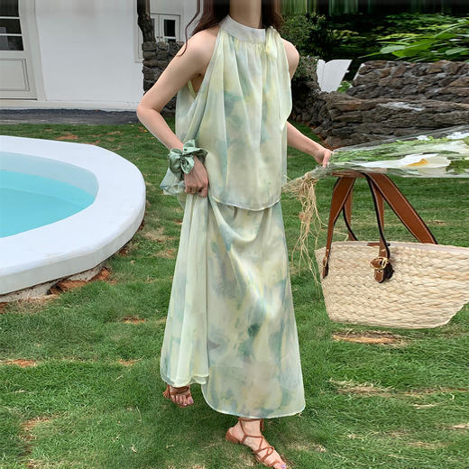 【限时秒杀】西遇挂脖两件套夏季新款套装法式度假风清新晕染绑带搭同色半身裙P1841579P1841579 商品图1