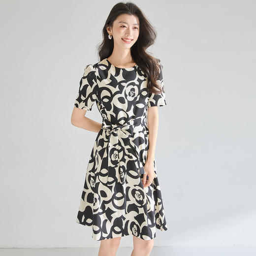 「高货sh」全新升级【铂金会员247/天猫329/差价82】(05839)洛诗琳法式小香风连衣裙2026新款优雅气质收腰显瘦印花裙 商品图3