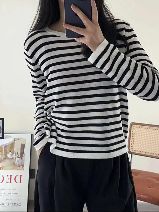 🌿自在如风，不辜负每一份信任🌸【子载ZI · ZAI 春夏莱赛尔条纹罩衫】一件好的衣服，👏是身体最温柔的依靠。 🔹百分百莱赛尔天丝面料，✨松软且带有垂坠感！ 商品图2