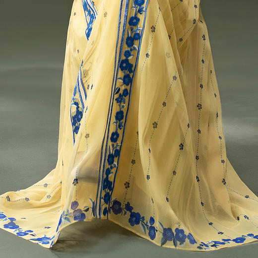 【林栖设计小店】松黄漫庭|桑蚕丝复古优雅百搭2026夏新款绒绣半身裙子 商品图5