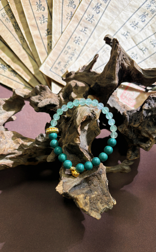 【青灵】香珠手串配绿草莓晶 直径0.8cm | 大梦香堂