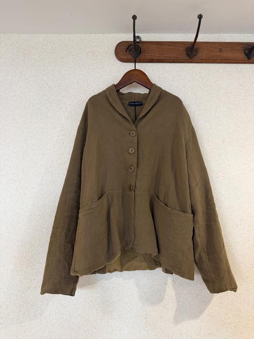 AEQUAMENTE 复古卡其棕小领外套 商品图8