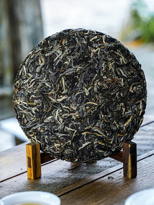 4月2日中午12点【易武马鞍山高杆】2026年春茶预售易武马鞍山七仙女古树高杆中的三棵大高杆 廿泡犹响薄荷塘——未矮化之躯证茶气本原357克/饼 商品图6