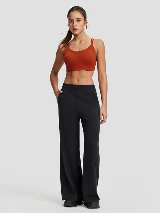 一店k （代工厂订单！）自留推荐！太舒服啦！拒绝运动与日常的割裂 ！26年春夏新品 Training系列 女子凉感吸湿速干运动阔腿裤 同步在售 1190元！ 商品图2