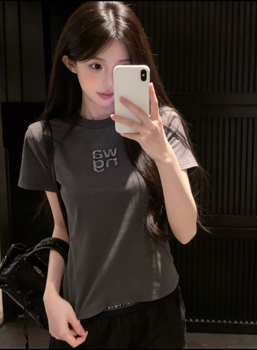 41-4 巨巨巨时髦 纯圆正 AW基础 暗黑做旧水洗 字母烫钻 时髦短袖T恤