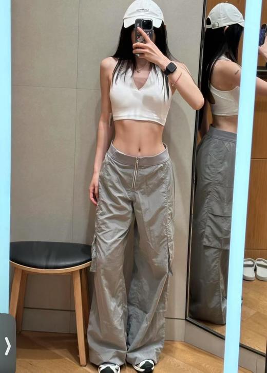 露露乐蒙 Lightweight 系列 SS24 Woven 纯色轻盈版高腰阔腿工装裤 商品图0