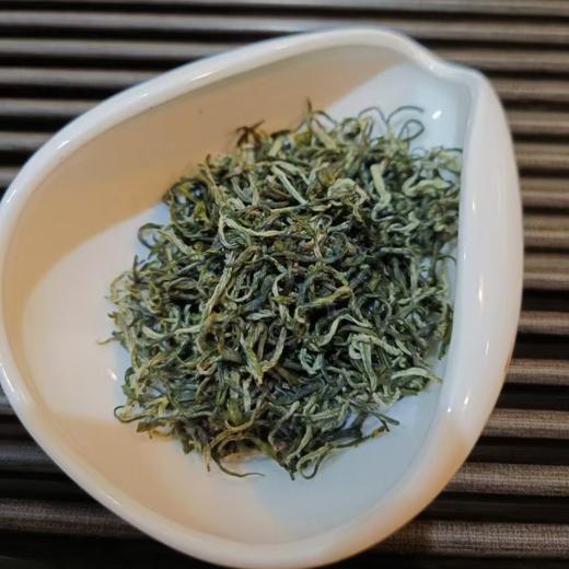 【春茶上新】2026年新茶明前茶武当道茶绿茶袋装一级简装 250g/袋 商品图3
