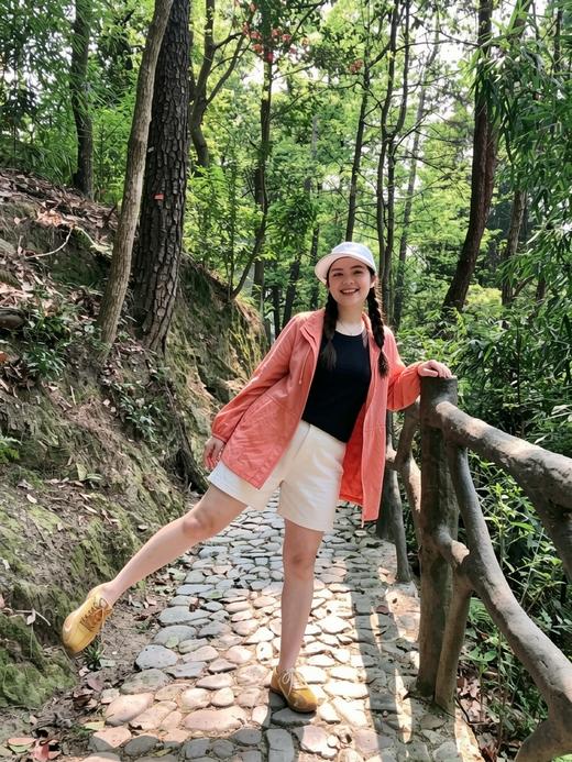 【群内福利】【暴汗服】腰间抽绳，可以自由收腰修饰~比例宽松的版型，很适合贵妃体型的姐妹穿 商品图1