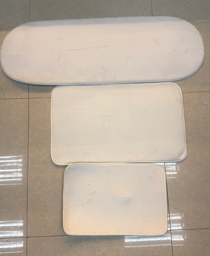 福利雪尼尔质感白色垫子