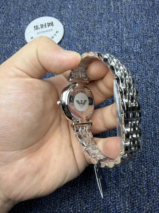 原单阿玛尼AR11686 粉色满天星 女士腕表
机芯：原装进口石英机芯 商品图5