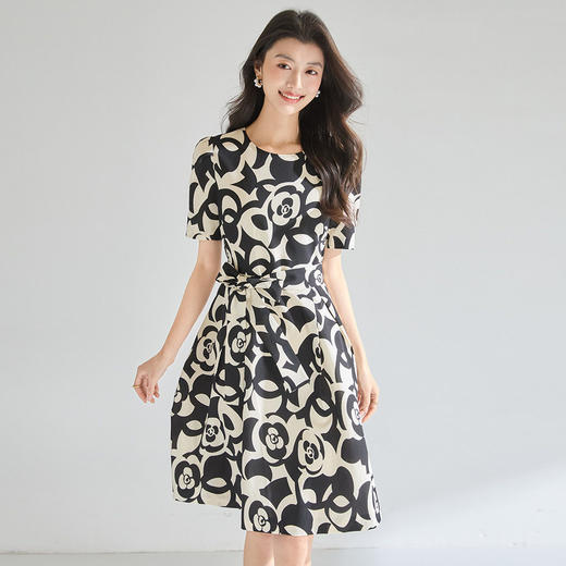 「高货sh」全新升级【铂金会员247/天猫329/差价82】(05839)洛诗琳法式小香风连衣裙2026新款优雅气质收腰显瘦印花裙 商品图2