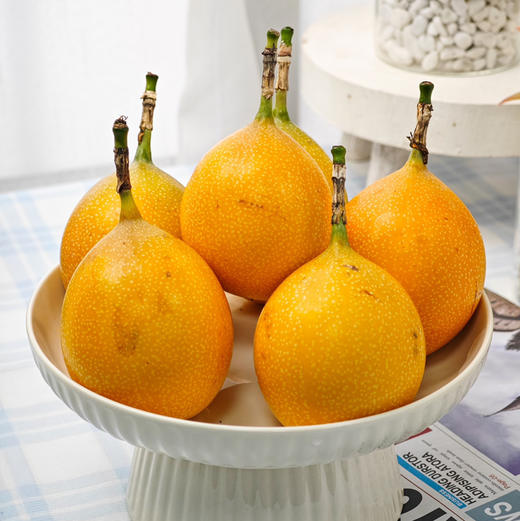 石家庄优选仓库速达，云南热情果，果香浓郁，纯甜少酸，果肉Q弹，香甜爆汁  3斤散装 商品图1