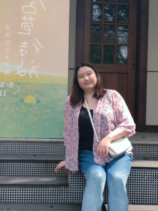 【群内福利】碎花上衣~明媚印象， 朵朵精巧的蓝梅小碎花 挨挨挤挤，盛放成海，释放馥郁迷人的夏日香气 商品图8