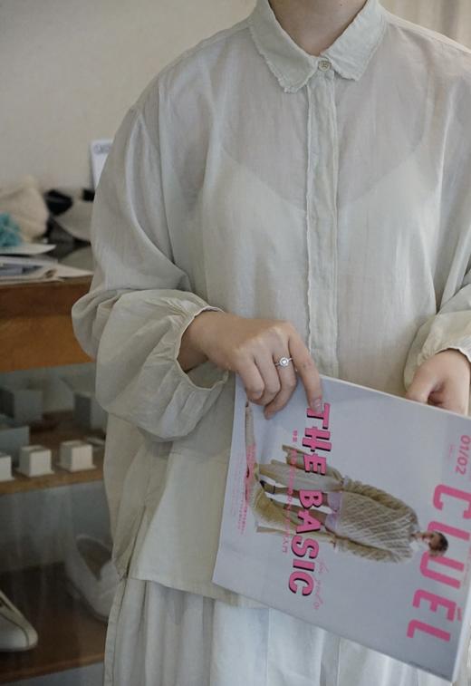 AEQUAMENTE 轻薄毛边领解构衬衫 商品图6