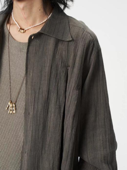 共和GongheRepub/GH24067/「落雨」枯木棕树纹皱感肌理 亚麻宽松落肩遮阳长衬衫 商品图3