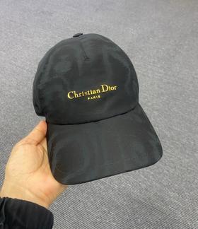 字母鸭舌帽he010