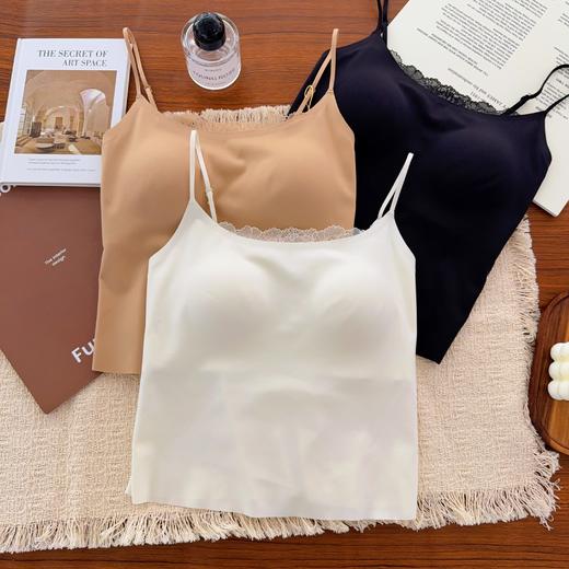 【预售7天】无痕百搭“果冻背心” 蕾丝边小吊带 内搭外穿自带Bra 完美上托 轻薄无痕裸感舒适修身显瘦美肩薄背 商品图4