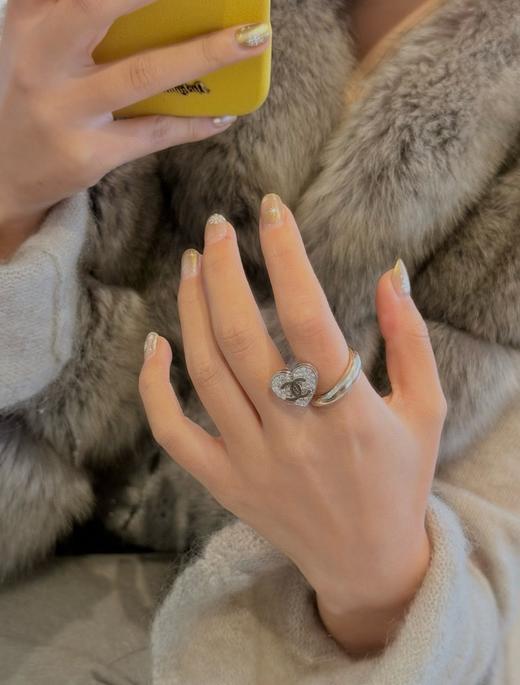 小香满钻爱心金c戒指（XTY） 商品图5