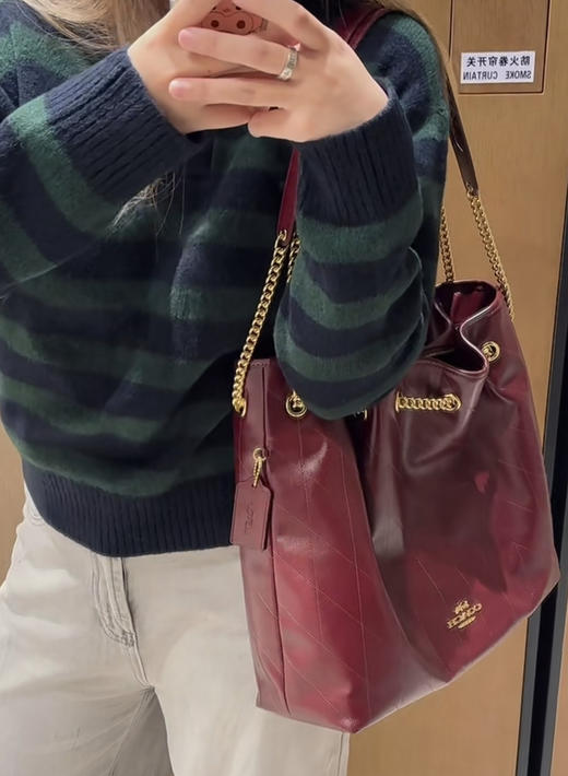 奥特莱斯订单真皮流浪包单肩包040103 商品图12