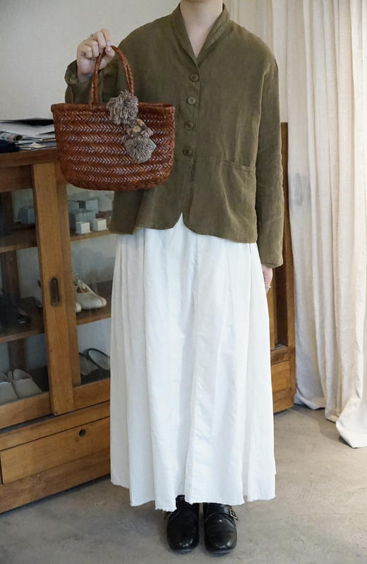 AEQUAMENTE 轻盈柔软毛边半身裙 商品图7