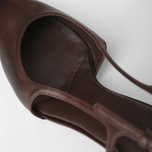 ROMI STUDIO“气质名片”头层牛皮复古手工擦色高跟鞋 RWDSP31667 商品图3