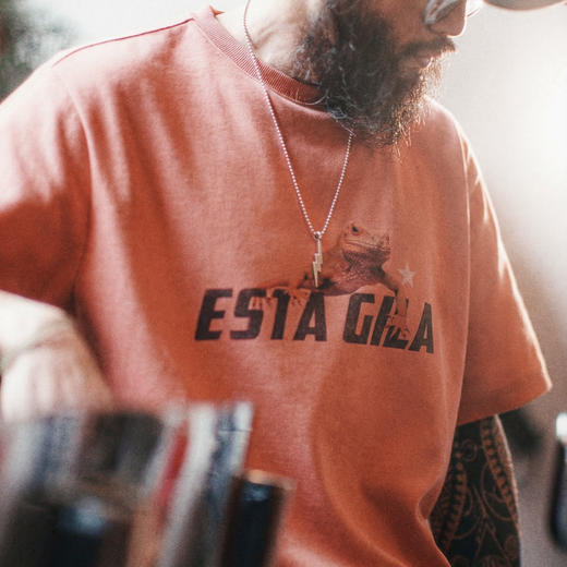 马登工装美式复古印花短袖上衣圆领落肩落日橘红色针织T恤男夏季 商品图0