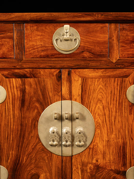 清 黄花梨三联橱柜 商品图3