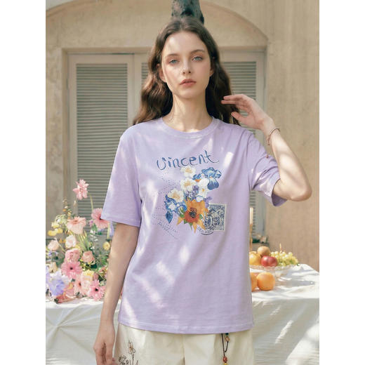 两三事梵高文艺闲庭画叙2026夏季新款复古印花绣线装饰短袖t恤女 商品图1