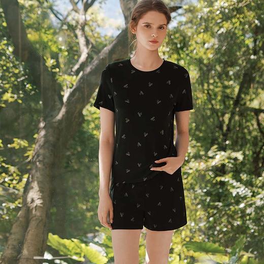 女桑蚕丝印花睡裙 印花短袖上衣 短裤 商品图2