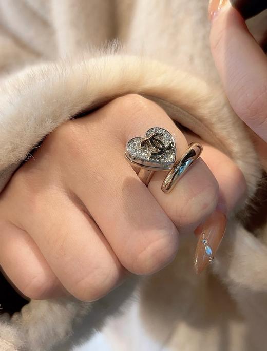 小香满钻爱心金c戒指（XTY） 商品图7