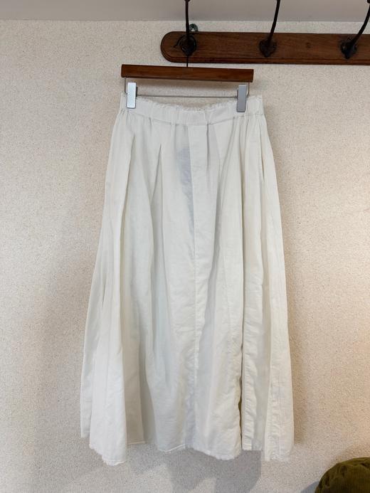 AEQUAMENTE 轻盈柔软毛边半身裙 商品图8