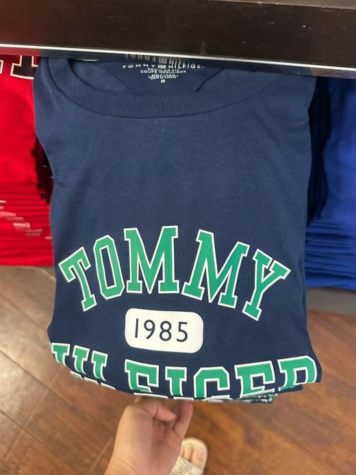 599元/2件 Tommy 新款 男士圆领短袖T恤衫，新版亲肤材质超级舒服 美国代购，无中文标签，介意慎拍 商品图2