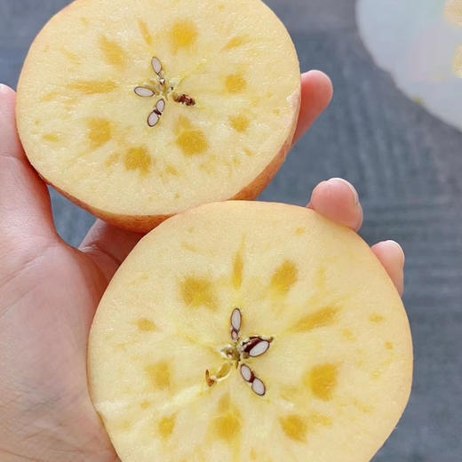 【脆嫩爽口】洛川丑苹果 4.5斤大果彩箱装 商品图1