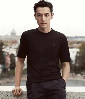 原单高端男女同款新型羽毛蛋白纤维蜜蜂刺绣T恤