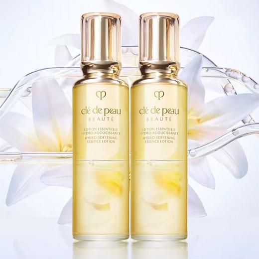 CPB肌肤之钥 钻光水日晚霜三件套盒（水170ml+日霜50ml+晚霜50ml） 香港直邮C 商品图3