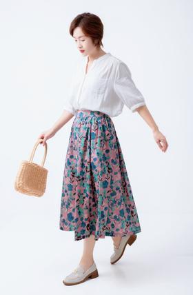 压褶碎花半裙