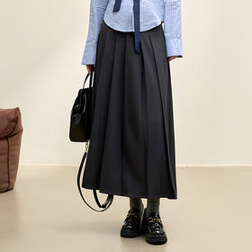 西遇半身裙2024秋季新款美式复古百褶A字高腰显瘦灰色休闲长半裙P0043154