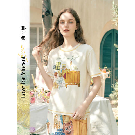 两三事梵高文艺闲庭画叙2026夏季新款复古印花绣线装饰短袖t恤女 商品图0