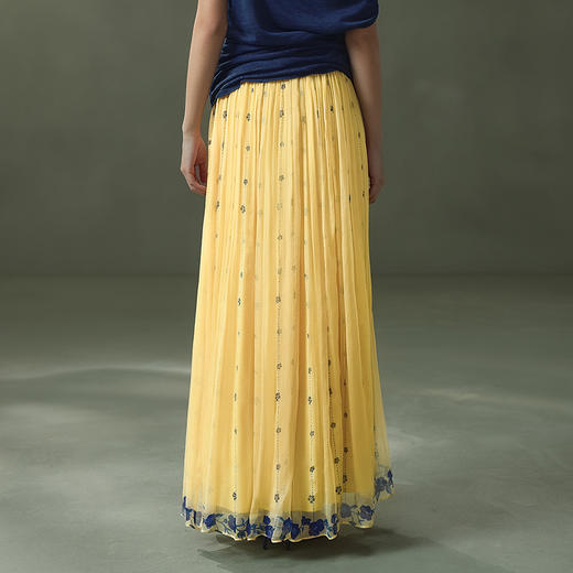 【林栖设计小店】松黄漫庭|桑蚕丝多色宽松垂感百搭2026夏新款印花半身裙 商品图2