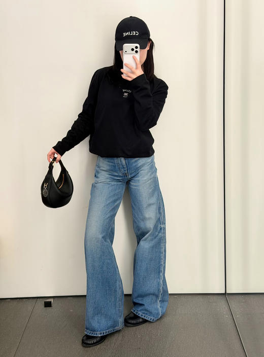 赛琳 2026春夏刚需神款✨ 简约刺绣长袖打底衫（MM） 商品图9