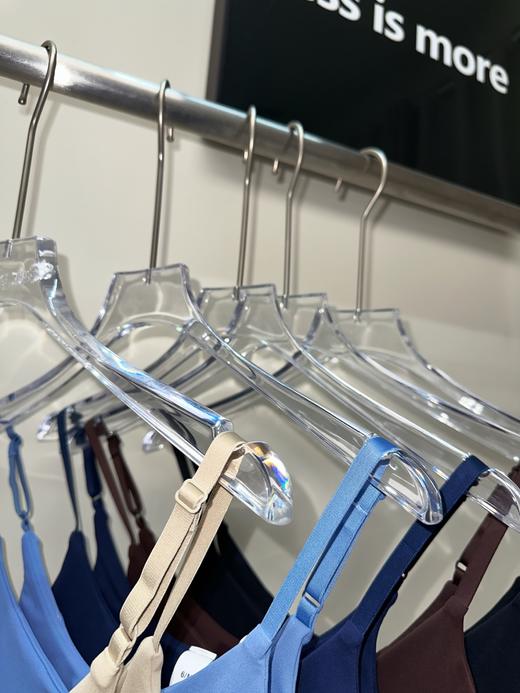 点此购买 lulu露露Align女士及腰吊带一体式文胸运动背心 my 343946 商品图12