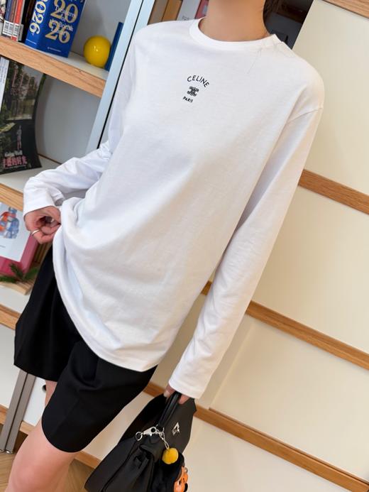 赛琳 2026春夏刚需神款✨ 简约刺绣长袖打底衫（MM） 商品图12