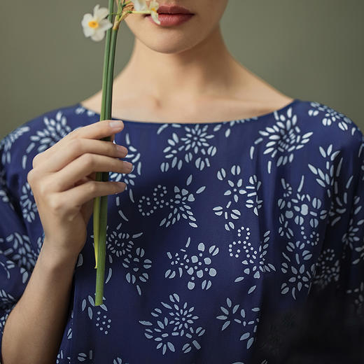 【林栖设计小店】蓝印雅意|梅兰竹菊复古优雅飞片拼接2026夏新款衬衫上衣 商品图8