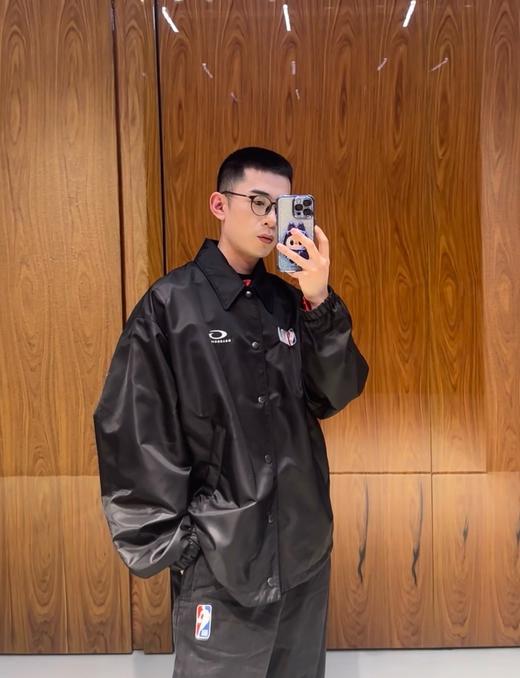 巴黎世家 BALENCIAGA | NBA 26SS 联名教练夹克 商品图1
