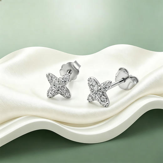 【宏艺珠宝】迷你·桃心蜜语·银s925耳饰 商品图5